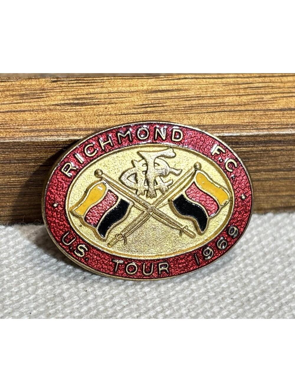 Vintage Richmond Tigers AFL 1969 USA Tour Enamel Pin Badge Rare